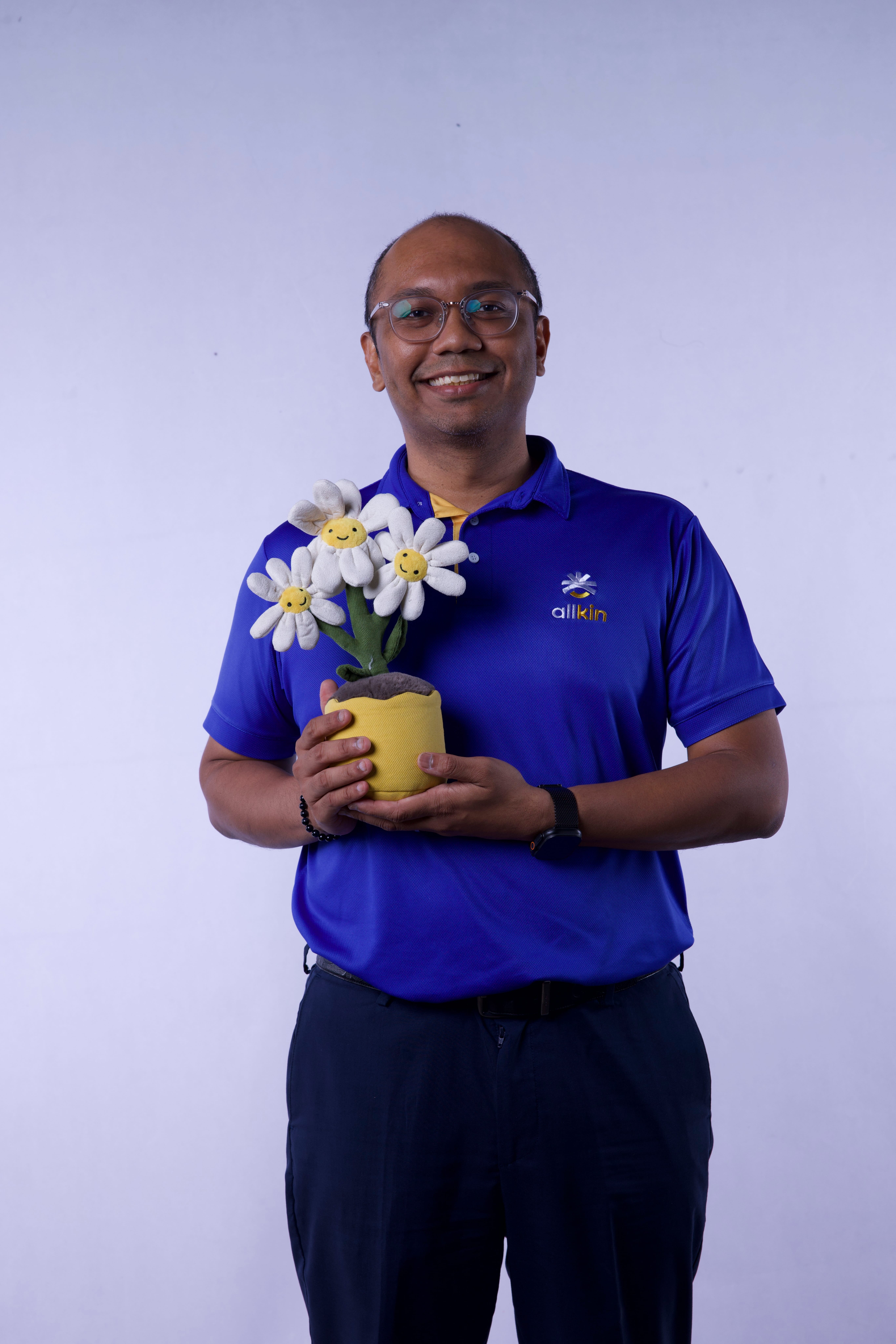 Mohamed Fareez Bin Mohamed Fahmy: Social Worker, Allkin
